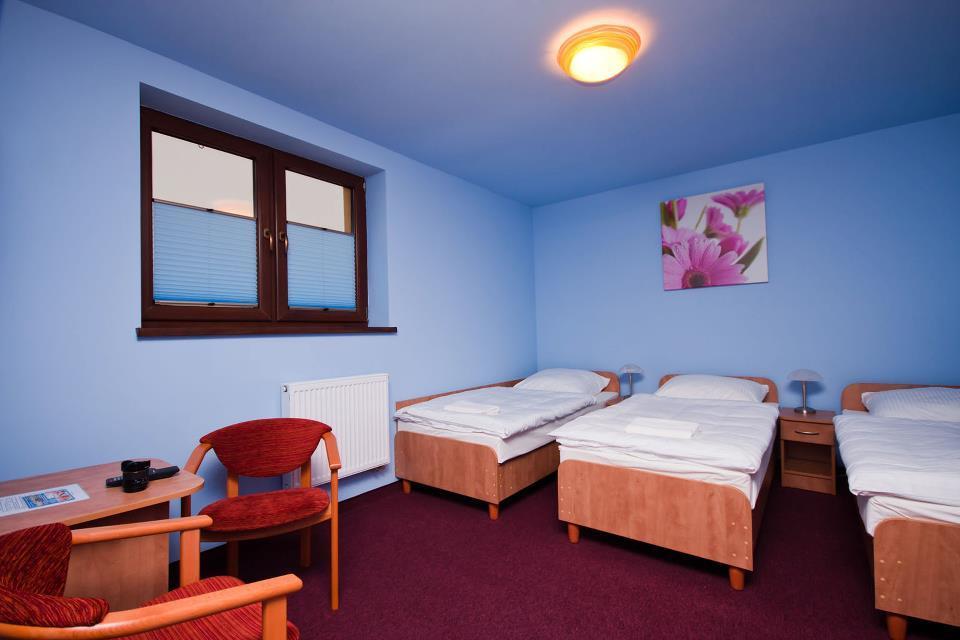 Hotel Paola Кутно Екстер'єр фото